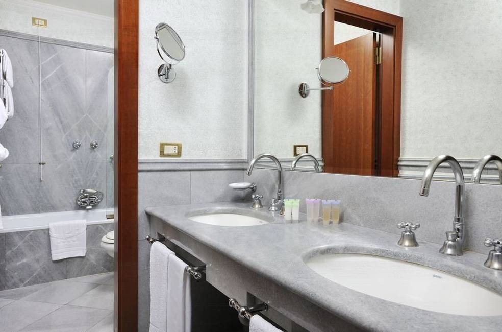 Single room Mecenate Palace Hotel Rome Single room Mecenate Palace Hotel Rome