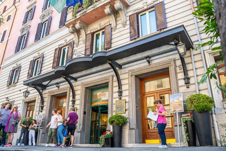 4 star hotels in rome: the excellence of comfort in the heart of the eternal city Mecenate Palace Hotel Rome