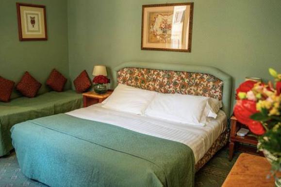 Triple Room Mecenate Palace Hotel Rome Triple Room Mecenate Palace Hotel Rome